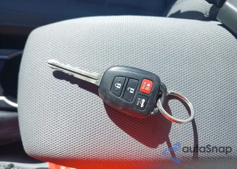 2016 Toyota Corolla Le из США, поврежденный, VIN 2T1BURHE9GC608066